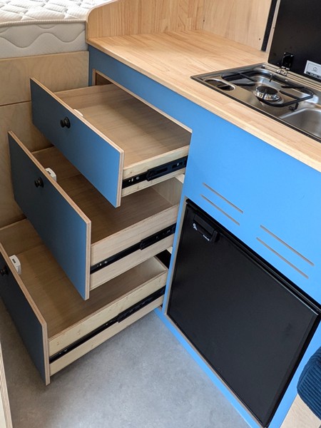 Fourgon ducato aménagé-Tiroirs cuisine