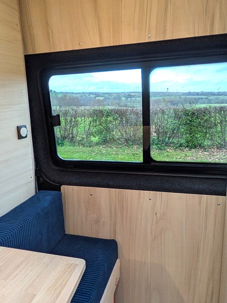 Fourgon ducato aménagé-baie coulissante