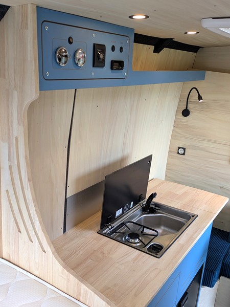 Fourgon ducato aménagé-plan de travail cuisine