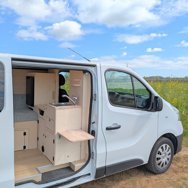 trafic L1H1 aménagé-cuisine