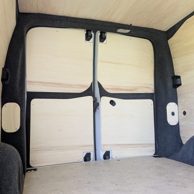 Citroen Jumpy Aménagé habillage portes arrières