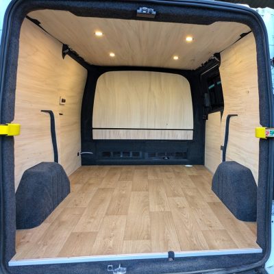 Ford transit custom -habillage peuplier-768x768